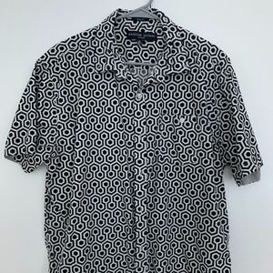 Pattern Button Up
